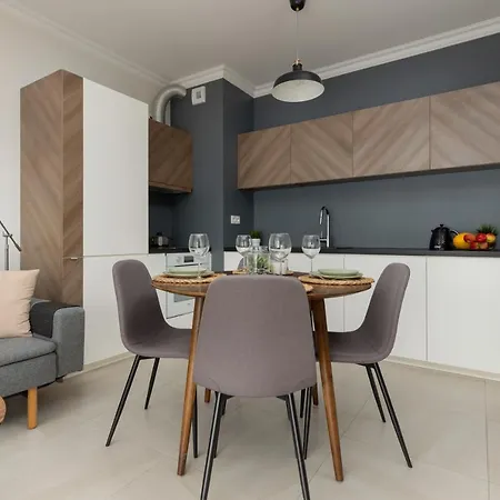 Lakeview Kapelanów Armii Krajowej By Renters Apartament *