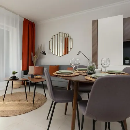 Apartament Lakeview Kapelanów Armii Krajowej By Renters Warszawa