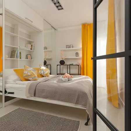 דירה Lakeview Kapelanow Armii Krajowej By Renters