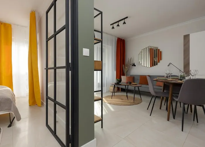 Lakeside Kapelanow Armii Krajowej By Renters Appartement